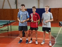 VsPM dorastu a starších žiakov.